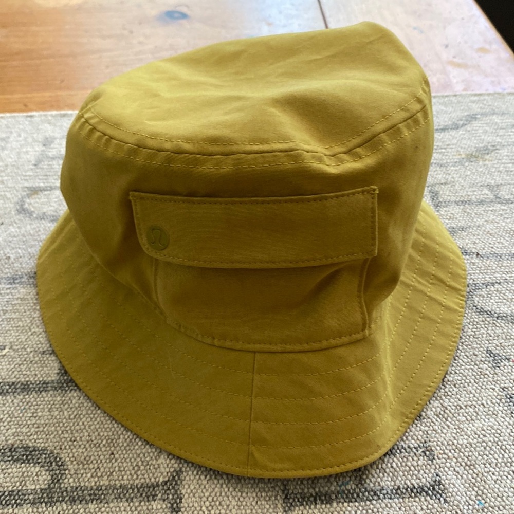 Lululemon Hat - Picture 1 of 4